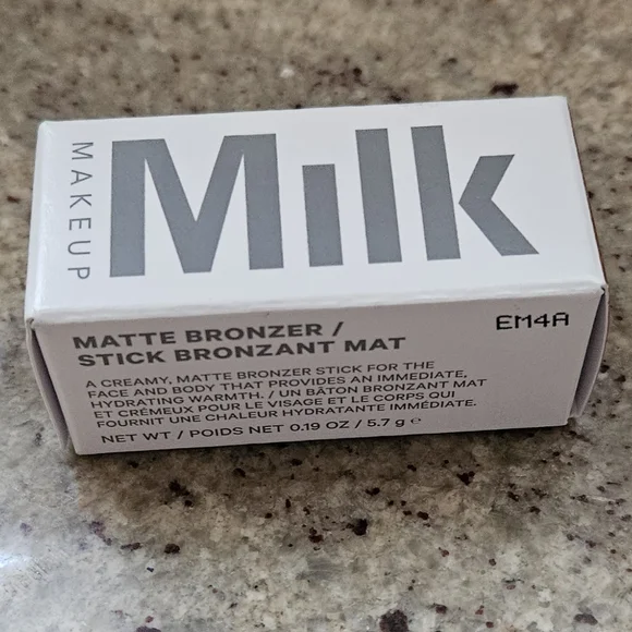 Milk Makeup Tan Bronzer Stick Matte Contour - Picture 2 of 2